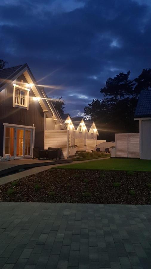 Rodzinka B&M Villa Niechorze Eksteriør billede
