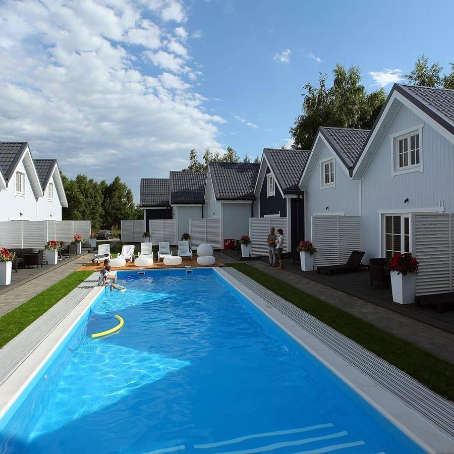 Rodzinka B&M Villa Niechorze Eksteriør billede